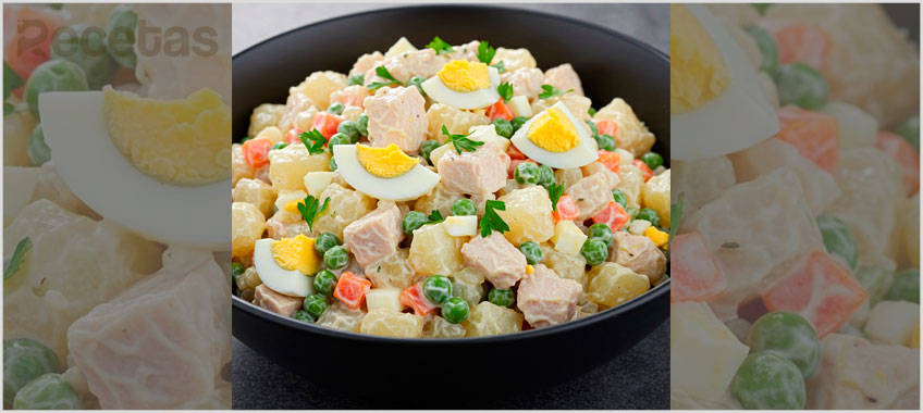 Ensalada de pollo cremosa y fácil de preparar